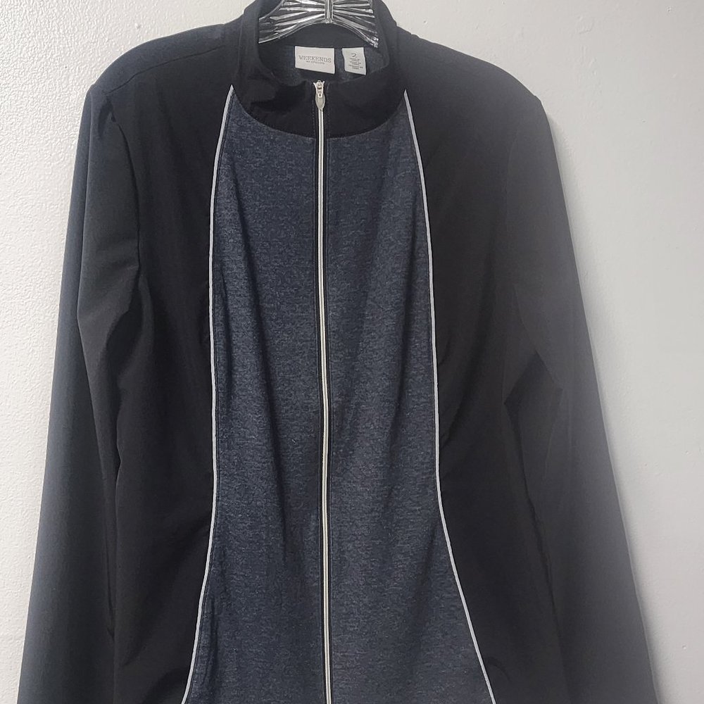 Weekends by Chico's Black Grey panel Full Zip Jacket Windbreaker 2/Large